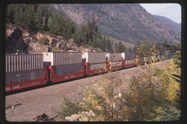 Sealand train on Burlington Northern