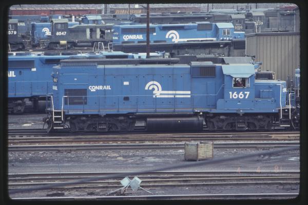 GP15-1 1667 in Enola, PA