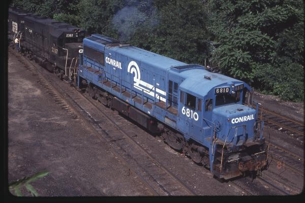 U25C 6810 and GP35 2397 in Enola, PA