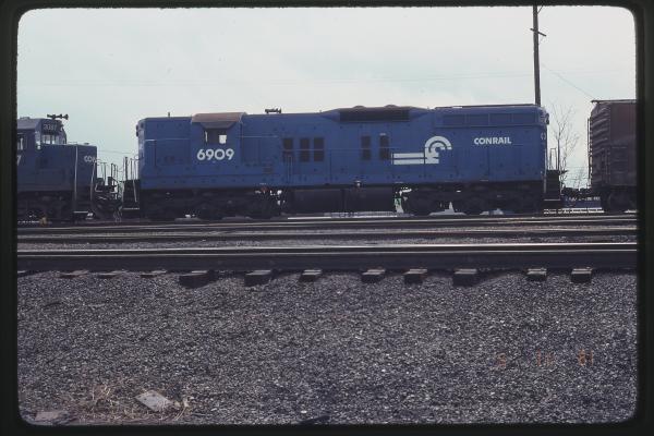 SD9 6909 in Enola, PA