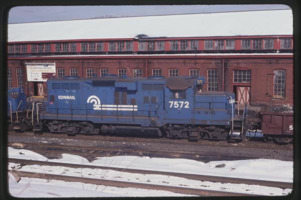 GP10 7572 in Rutherford, PA