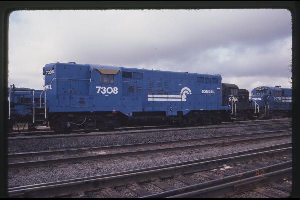 GP9 7308 in Selkirk, NY