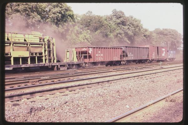 Speno Rail Train and H39B 433133 in Rutherford, PA