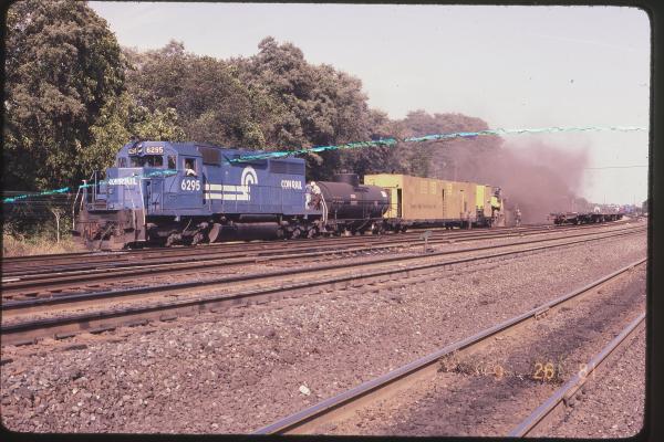 SD40 6295 on Speno Rail Train in Rutherford, PA
