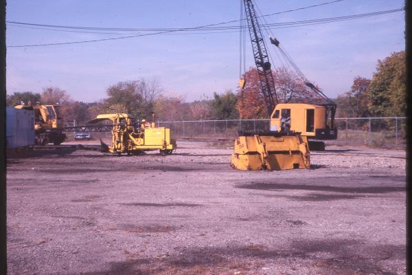 MoW Crane and Equipment