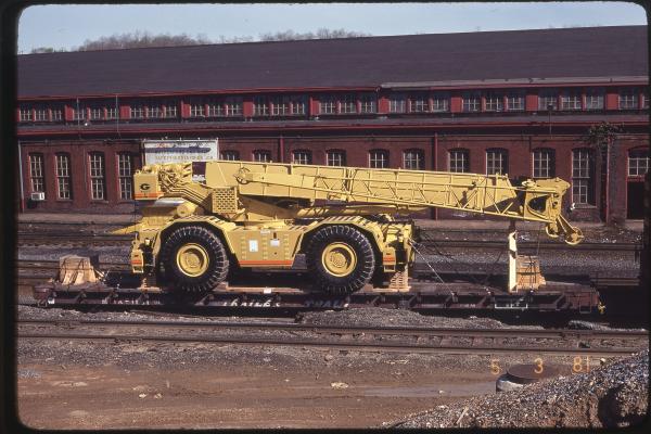 Flatcar MTTX 91161 in Rutherford, PA