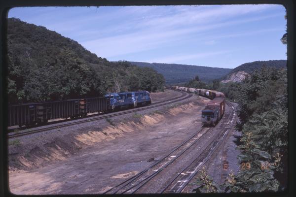 GP38 7908 and GP40-2 3293 Westbound in Enola, PA