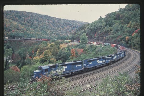 SD45s 6191 and 6185 and GP40 3197 at Horseshoe Curve