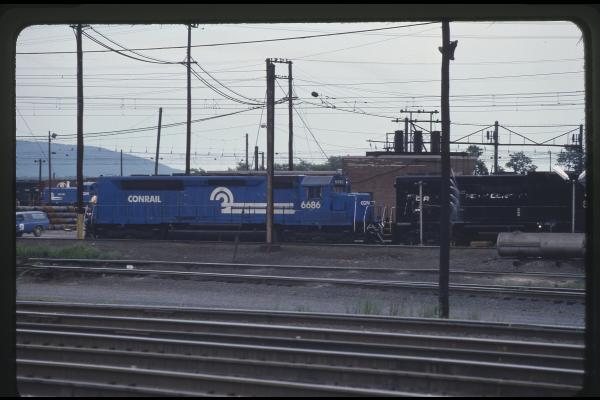 SDP45 6686 in Enola, PA
