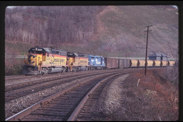 C&O GP40-2 4265, B&O GP40-2 4237, and CR GP30 2182 at Rockville, PA