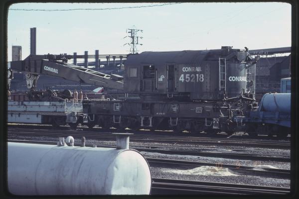 Crane 45218 in Youngstown, OH