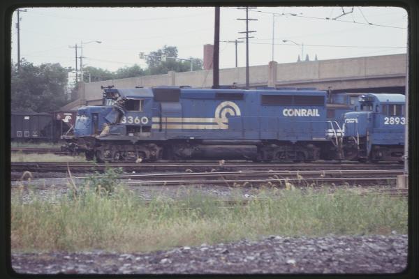 Wrecked GP40-2 3360 in Harrisburg, PA