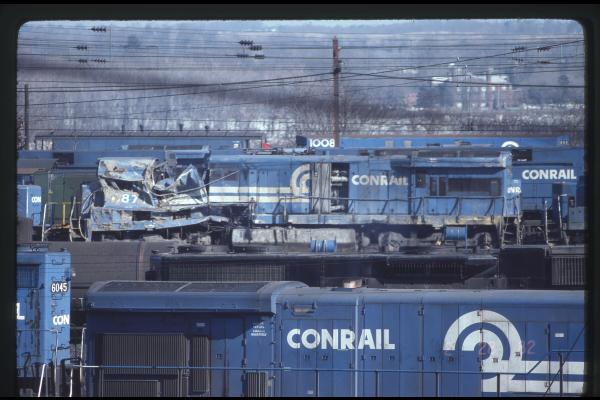 Wrecked U33C 6871 in Enola, PA