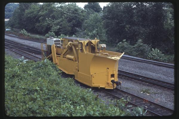MoW Spreader 646XX in Bethlehem, PA