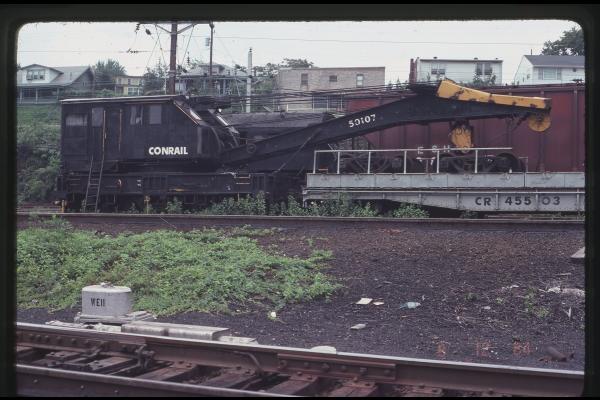 MoW Crane 50107 in Enola, PA
