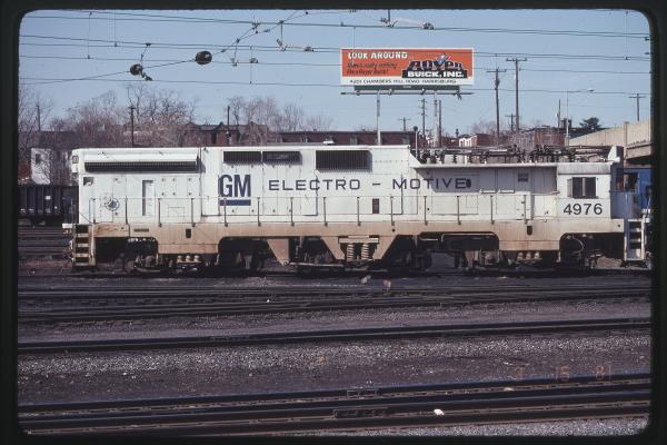 GM10B 4976 in Harrisburg, PA