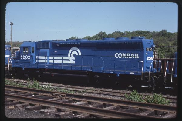 SD45 6202 in Rutherford, PA