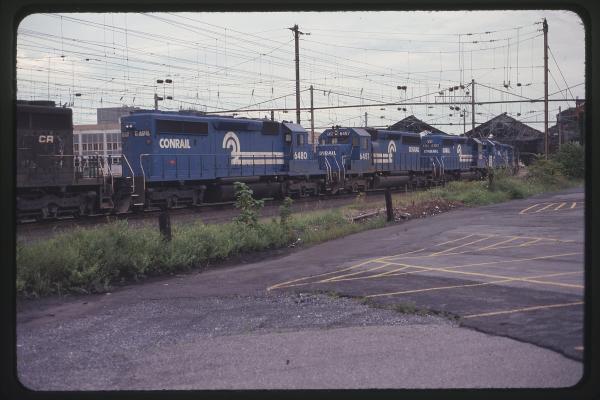 SD40-2s 6480, 6457, 6382, and 6421 in Harrisburg, PA