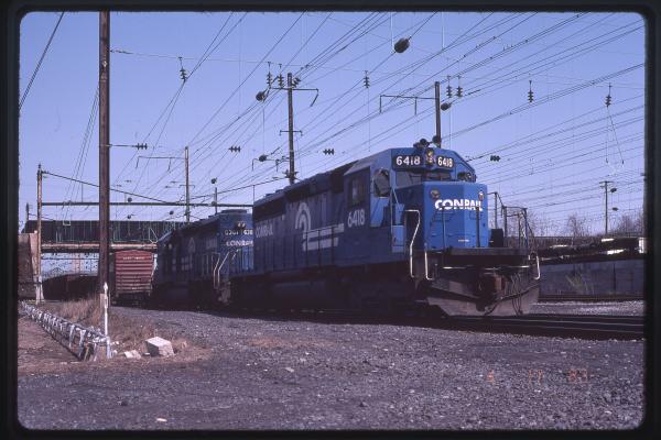 SD40-2s 6418 and 6381 in Harrisburg, PA