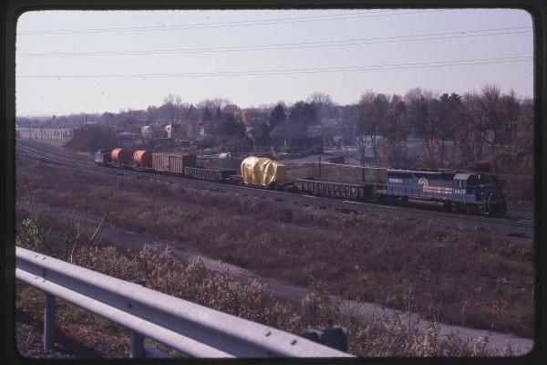 SD40-2 6409 with High-and-Wide Move at Rockville, PA