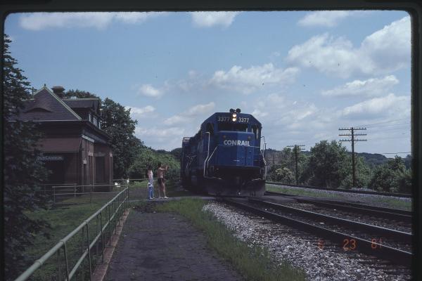 GP40-2 3377 in Duncannon, PA