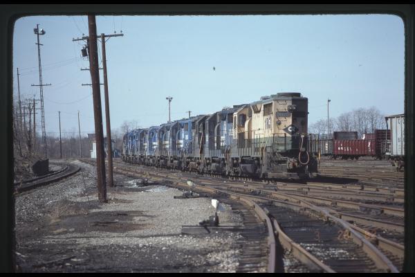 GP35 3620 at Rutherford, PA