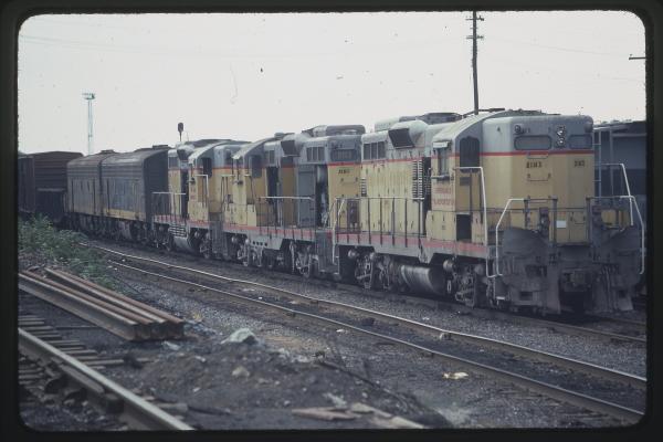 NIMX (UP) GP9 in Rutherford, PA