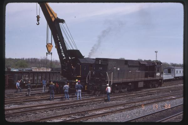 Wrecked E44s 4400 and 4439 at Rutherford, PA