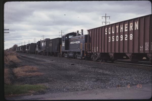 String of Norfolk & Western Engines heading to Scrap behind SD40 6300 and GP38-2 8120 in Cleona, PA
