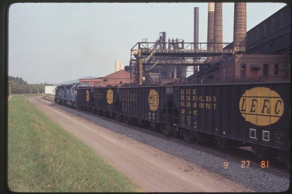SDP45 6697 with LEF&C Coal Train in Bethlehem, PA