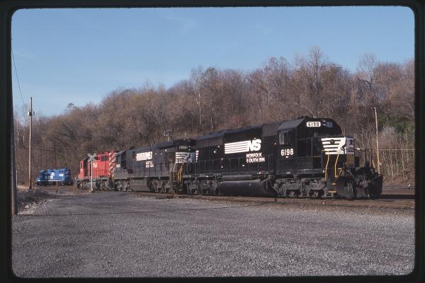 Untitled Ralph Curcio Photo 463