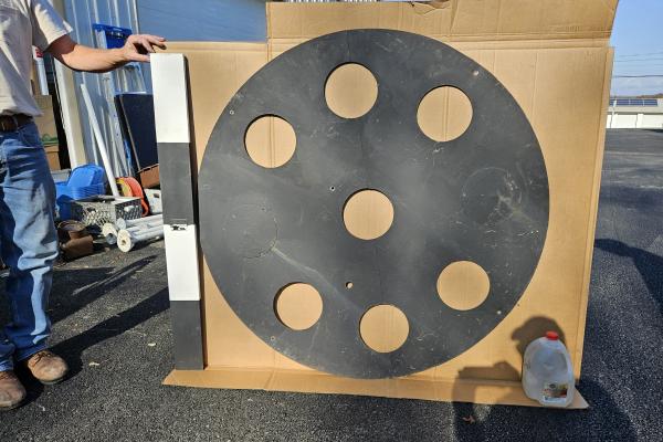 PRR position-light Round Background with 7 lamp holes, likely for a Spider Arm