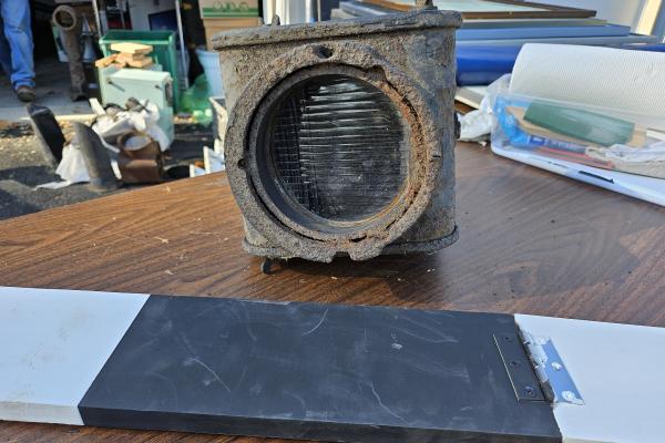 PRR position-light Lamp with flat lens and without hood (visor)