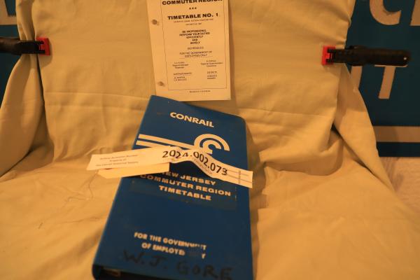 Conrail NJ Commuter Region Emp Timetable No. 1, 1981-10-25