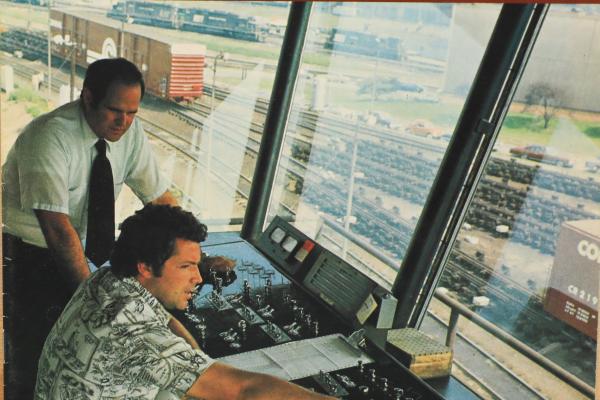 Conrail Magazine, Vol. 1, Issue 4, Oct-Nov 1976