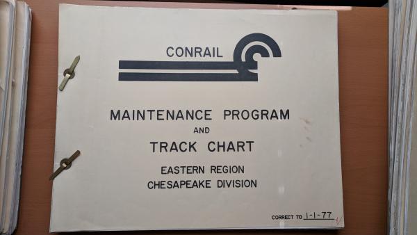 Maintenance Program and Track Chart: Eastern Region, Chesapeake Division, Correct to 1-1-77 Book of Drawings