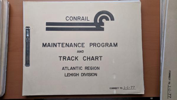 Maintenance Program and Track Chart: Atlantic Region, Lehigh Division, Correct to 1-1-77 Book of Drawings