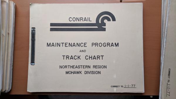 Maintenance Program and Track Chart: Northeastern Region, Mohawk Division, Correct to 1-1-77 Book of Drawings