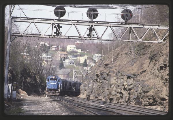 Conrail 3397 in Altoona PA on 5/4/89
