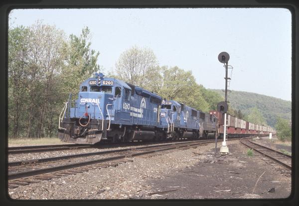 Conrail 6260 in Tunnelhill PA on 5/5/89