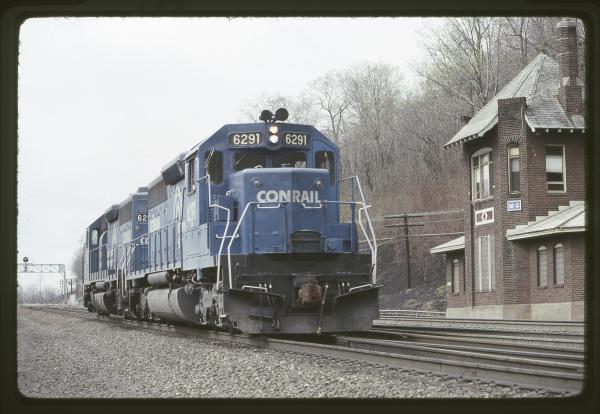 Conrail 6291 at MG Tower, Altoona PA on 5/6/89