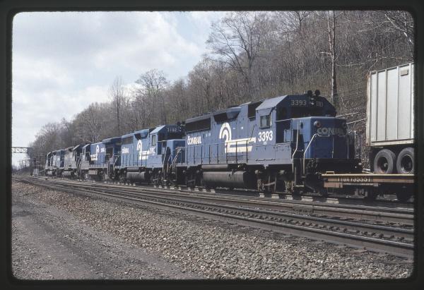 Conrail 3393 at MG Tower, Altoona PA on 5/6/89
