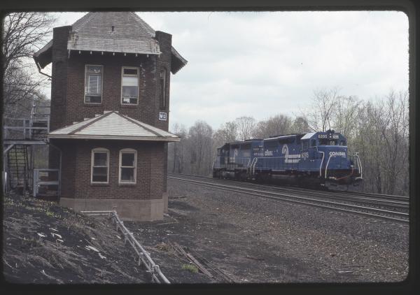 Conrail 6295 at MG Tower, Altoona PA on 5/6/89