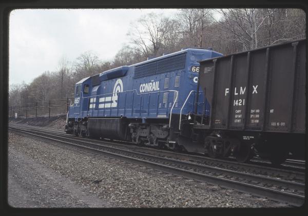 Conrail 6657 at MG Tower, Altoona PA on 5/6/89