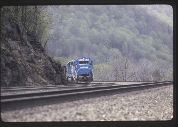 Conrail 8108 at MG Tower, Altoona PA on 5/6/89