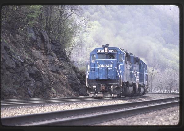 Conrail 6296 at MG Tower, Altoona PA on 5/6/89