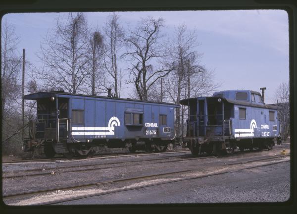 Conrail 24521 on 10/87