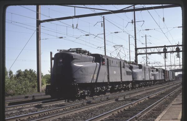Conrail 4825 in Monmouth Junction NJ on 5/15/77