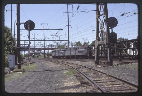 Conrail 4825 in Monmouth Junction NJ on 6/19/77