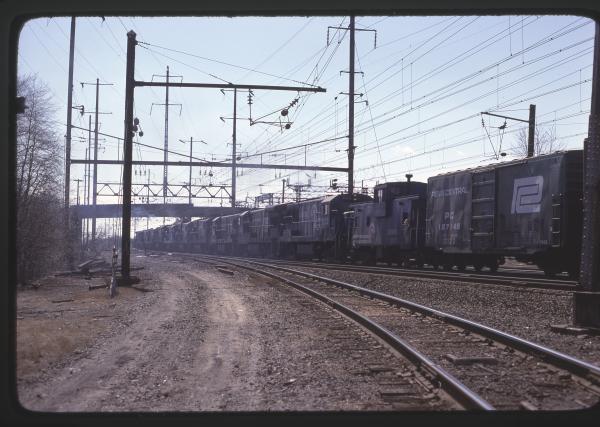 Conrail 22135 in Monmouth Junction NJ on 4/8/78